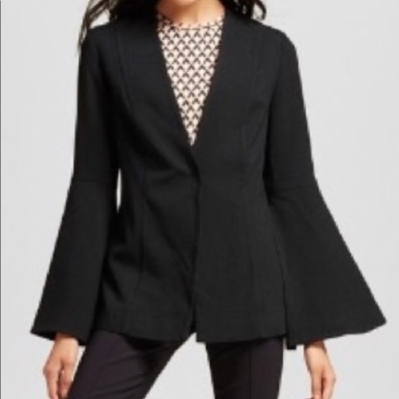 bell sleeve suit jacket